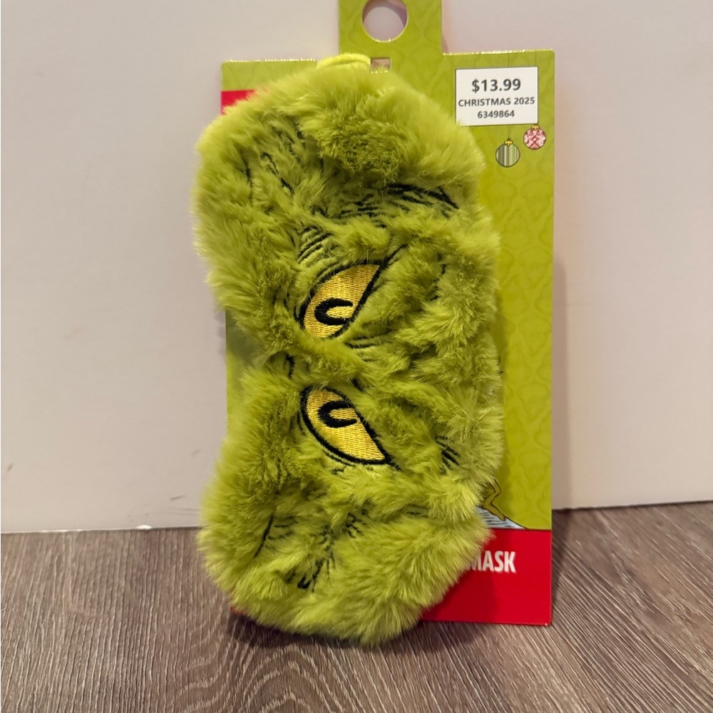 Super Cute Grinch Furry Eye Mask- NWT